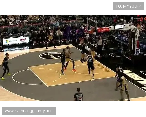 特雷·杨挡拆主导胜库里 拉开进攻提升效率