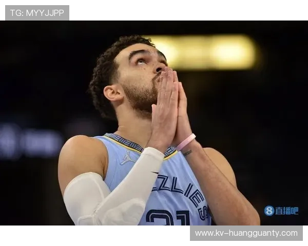 普里查德无球跑位对换防制造空位三分拉开空间