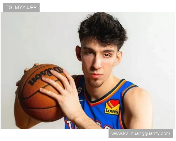 切特·霍姆格伦无球掩护效率领跑内线，改变雷霆进攻结构